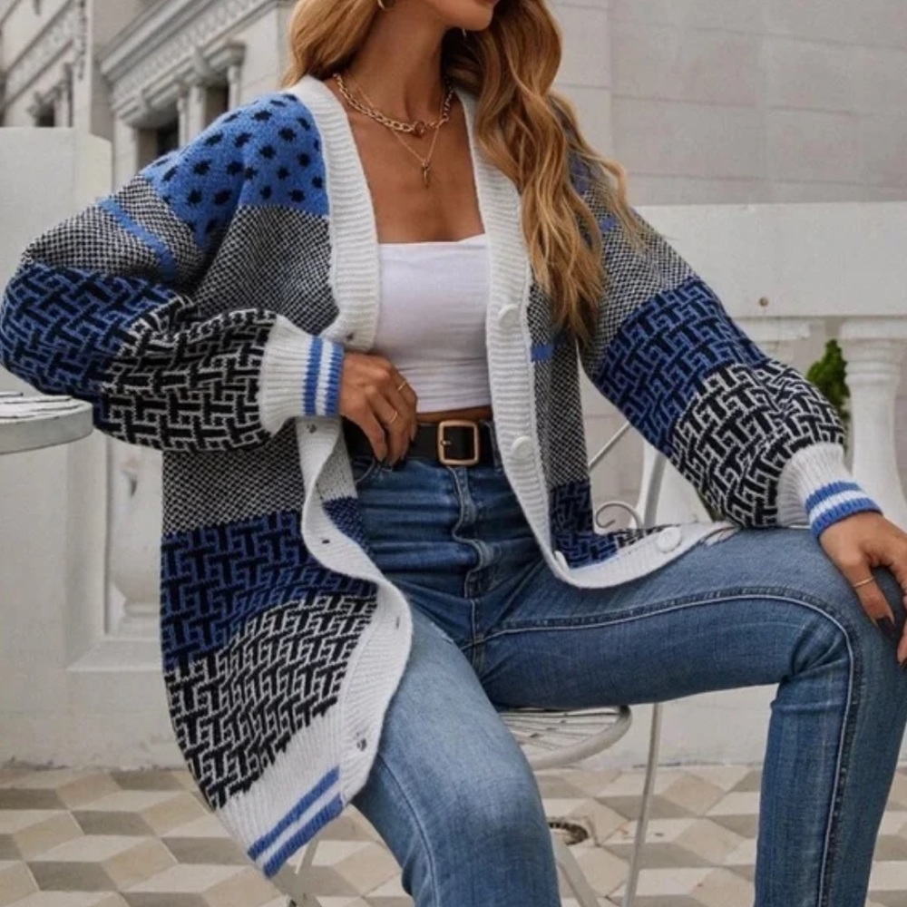 Cozy Polka Dot Button Up Oversized Cardigan - Picture 5 of 5